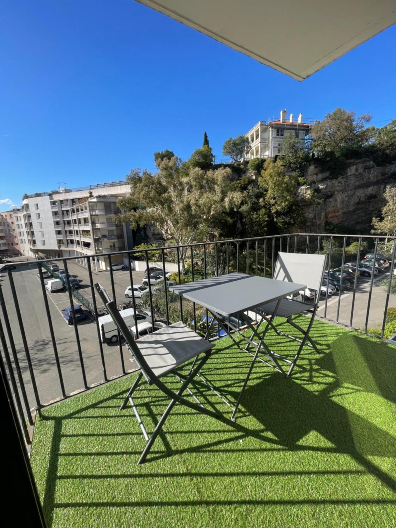 Appartement Cosy, Calme, Centre Ville Saint-Raphaël المظهر الخارجي الصورة